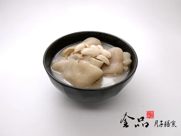 soup pork feet peanuts